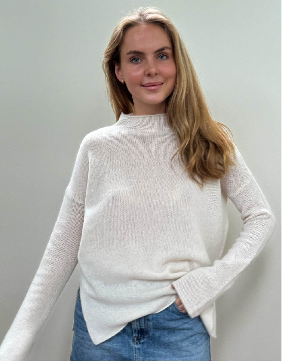 BELLA SWEATER