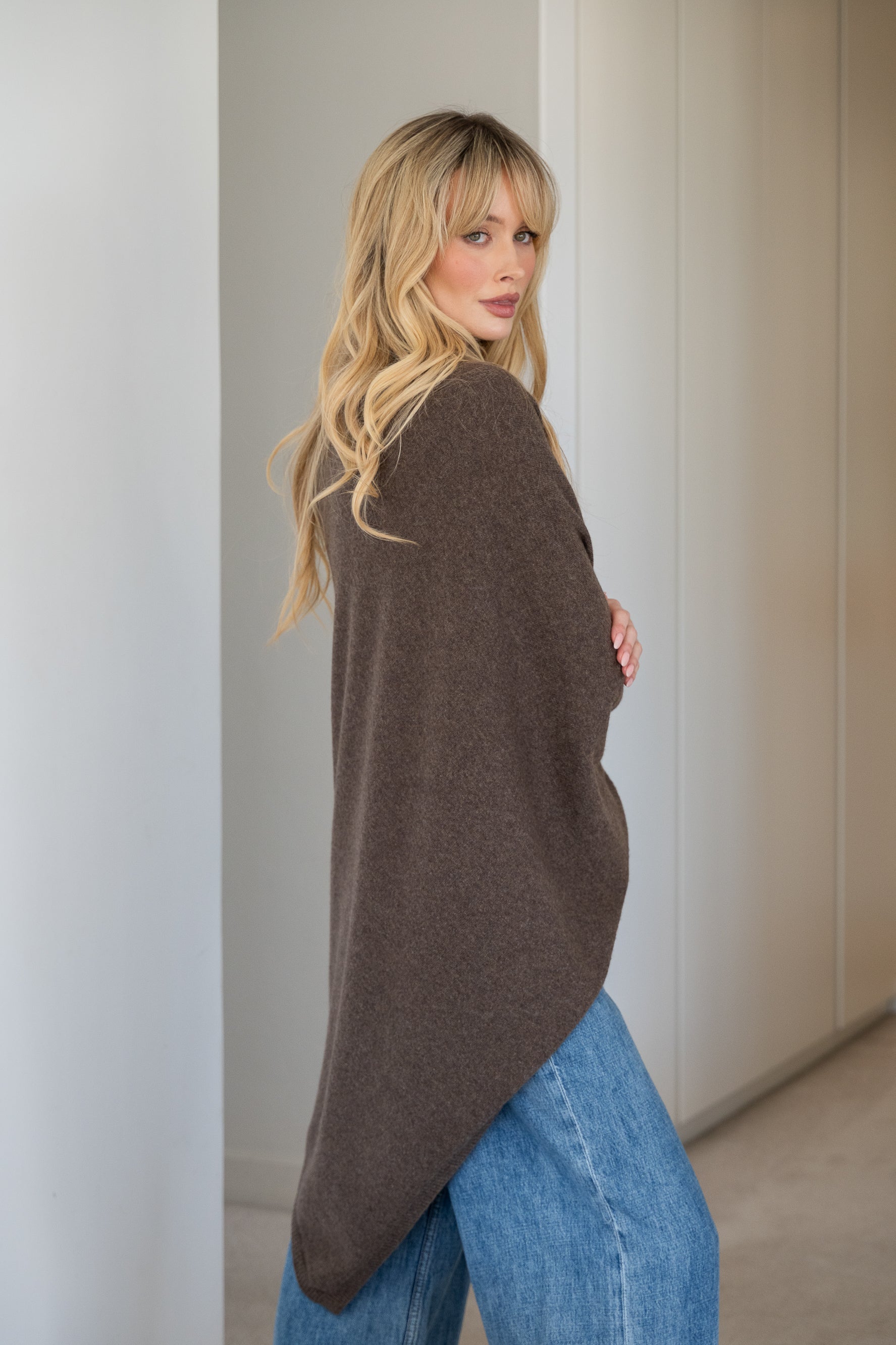 V-Neck Travel Poncho in Brownie - 100% cashmere poncho with ribbed edges