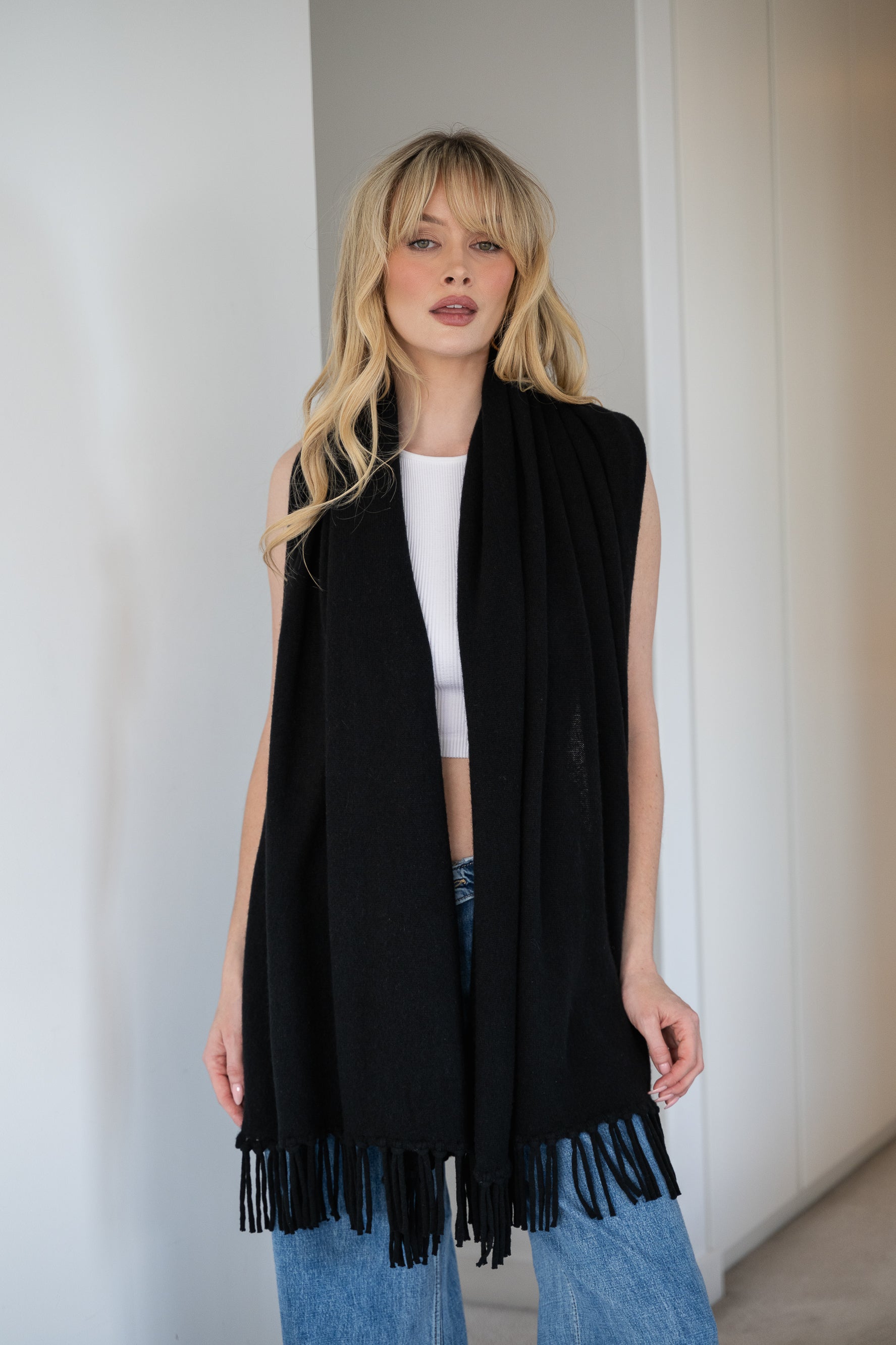 Soft Cashmere Tassel Scarf in Black - 100% cashmere scarf with hand-knotted tassels